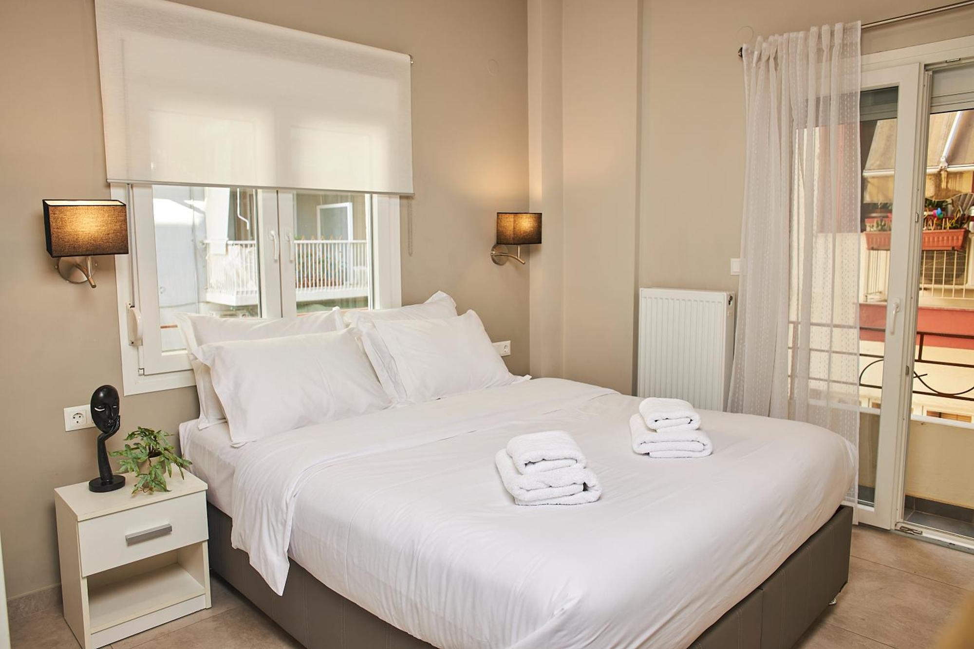 Starlights Wonderful View Apartments By Binobi! Tesalonika Bagian luar foto